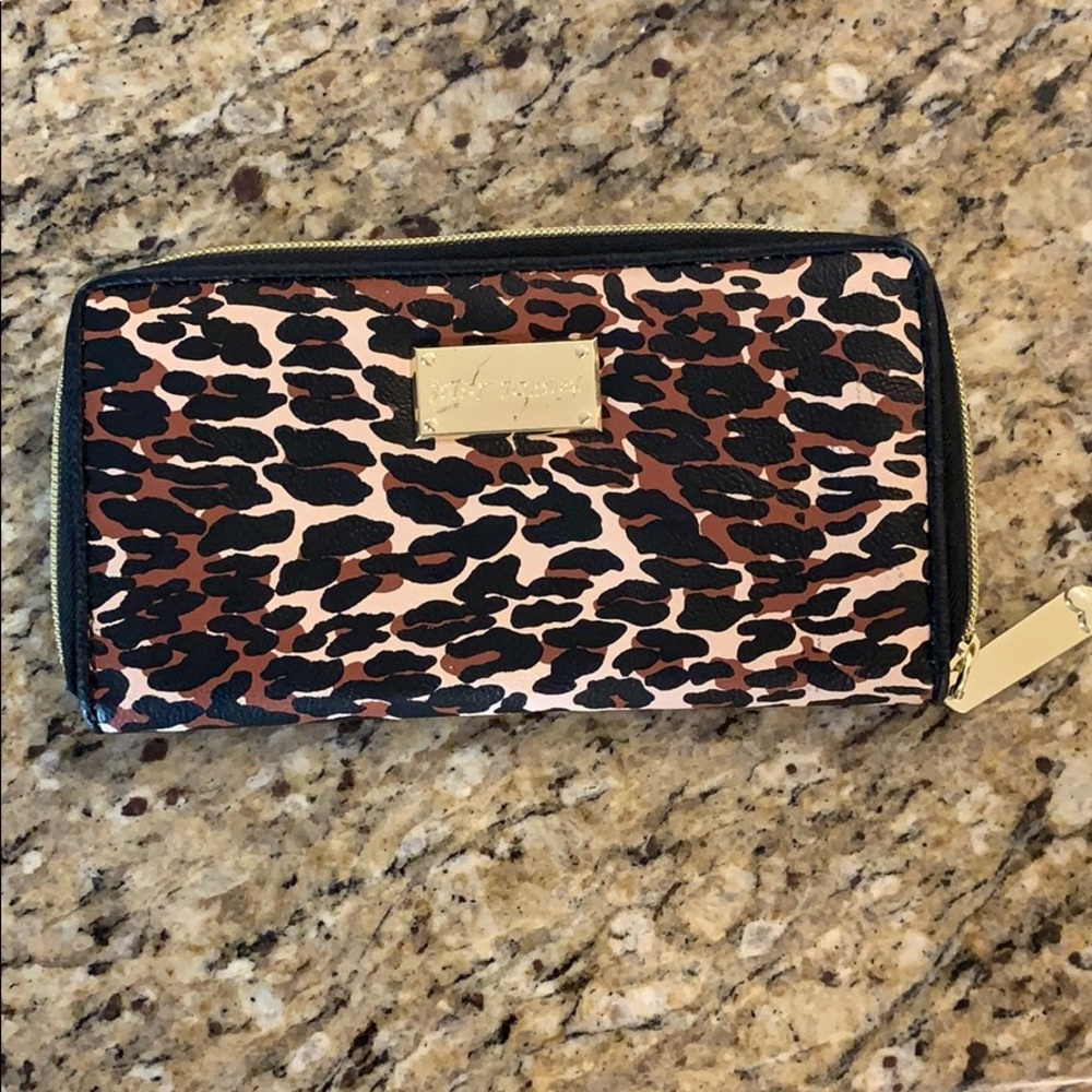 Hersey Johnson Wallet